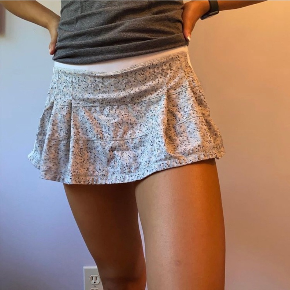 LULULEMON SKIRT! NWOT